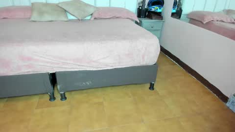    N         M online show from 10.03.25