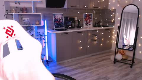 Kiana online show from 05.28.26