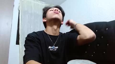 Adrian  Chlloe online show from 09.23.25