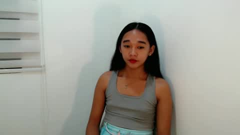Snapshot of kiara_bedisa143 chatting on 12.02.24 i love bella online show from 12.02.24