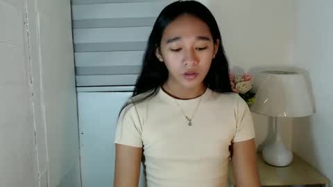 Snapshot of kiara_bedisa143 chatting on 12.18.24 i love bella online show from 12.18.24