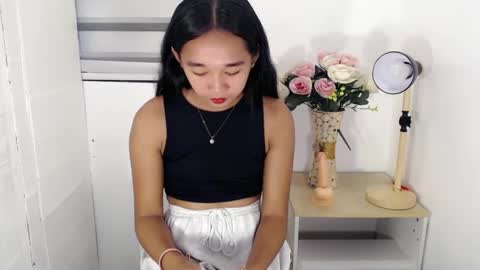 Snapshot of kiara_bedisa143 chatting on 12.29.24 i love bella online show from 12.29.24