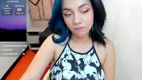 kiara Cruz online show from 10.07.25