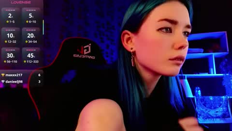 Kira online show from 10.08.25