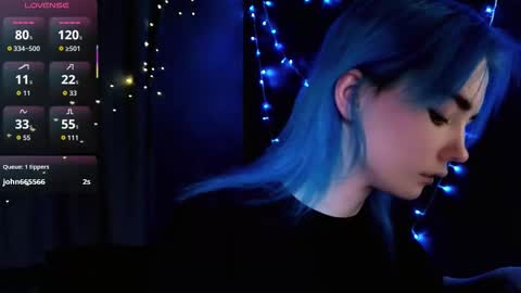 Kira online show from 12.21.25