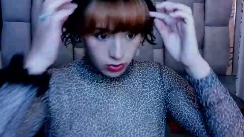 Snapshot of kiara_fox__ chatting on 12.14.25 KIARA FOX online show from 12.14.25