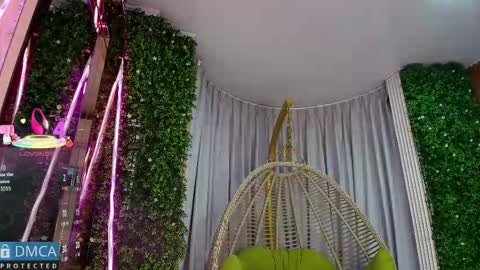 Kiara Zahiri online show from 09.11.25