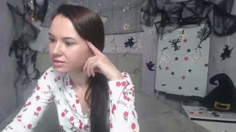 Kara online show from 10.19.25