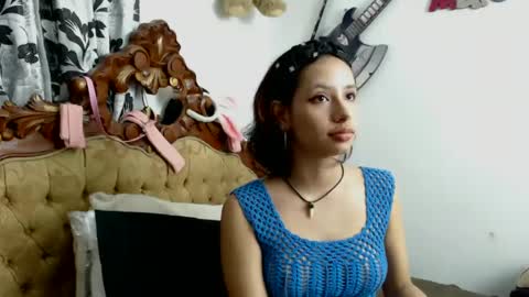 kiaralenon online show from 12.02.24