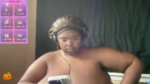 KiaraSugars online show from 11.06.25