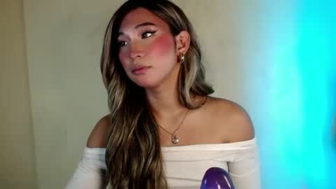 Kiera online show from 12.05.24