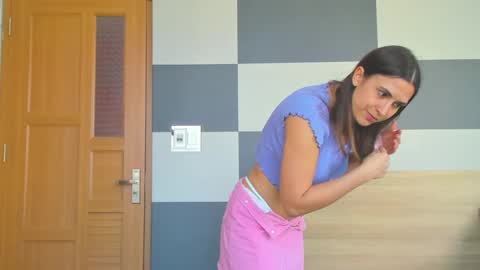 Snapshot of kiera_thomas chatting on 02.03.25 KIERA 31 online show from 02.03.25