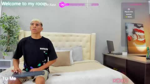 Kieran Derek online show from 02.02.25