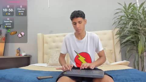 Kieran Derek online show from 09.23.25