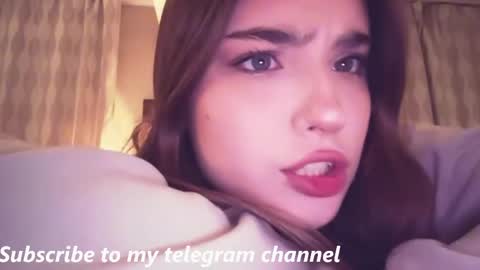 Ola my name is Lissa  Lets hit 10 Thumbs Up together   online show from 04.15.26