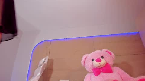 KIM COOPER online show from 02.17.25