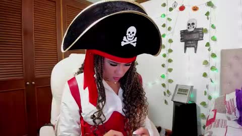 IGkimsumipark XKimsumip online show from 10.30.25