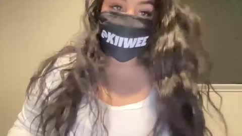 KIIWEE online show from 11.03.25