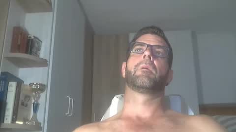 HotMachine online show from 09.13.25