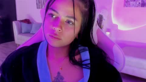 kIKI online show from 01.08.25