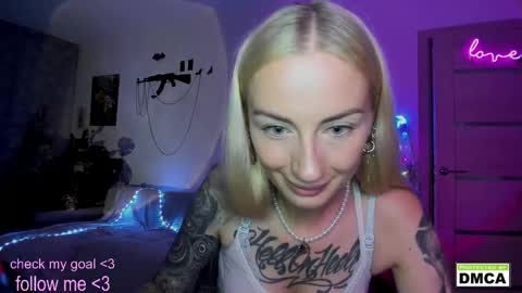 Snapshot of kiki_cute__ chatting on 09.13.25 Kiki online show from 09.13.25