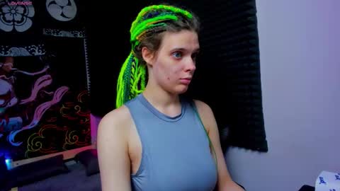 Kiki online show from 10.12.25