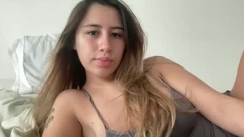 kikibae2 online show from 01.23.25