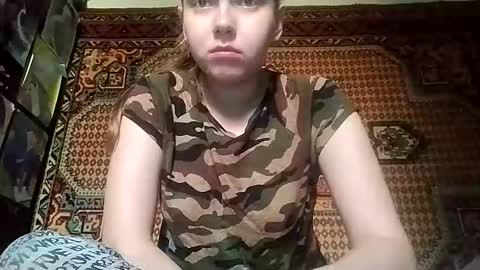 Snapshot of kikibang_ chatting on 10.15.25 kikibang_ online show from 10.15.25