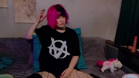 Kiki online show from 09.22.25