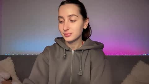 Snapshot of kikkymoore chatting on 11.02.25 Kayli online show from 11.02.25