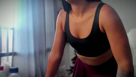 Snapshot of killaa01 chatting on 12.09.24 Alejandra online show from 12.09.24