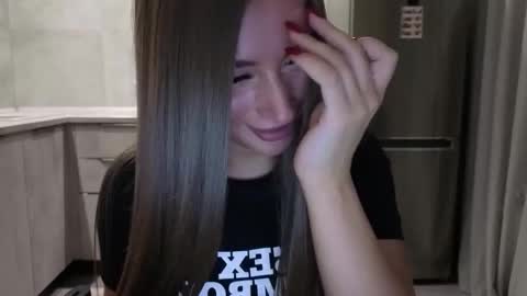 EvaAnna online show from 11.20.25