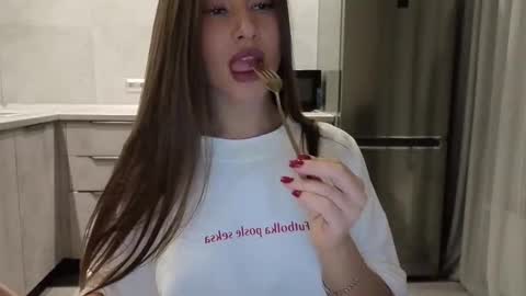 EvaAnna online show from 02.28.26