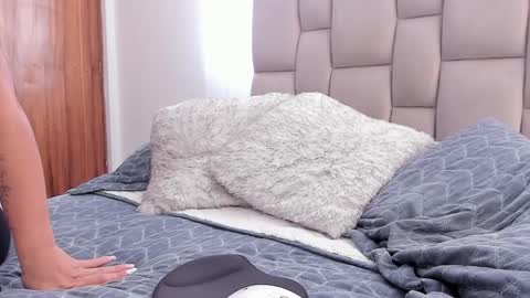 Ana      online show from 12.19.24