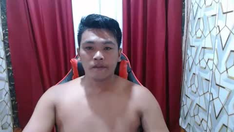 Snapshot of killersmile_15 chatting on 12.01.25 killersmile_15 online show from 12.01.25