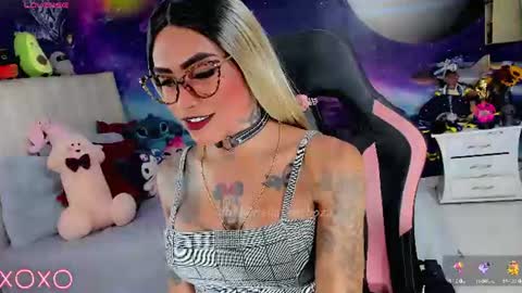 Snapshot of kilye_nellaa chatting on 07.03.26 kylie anthonella online show from 07.03.26