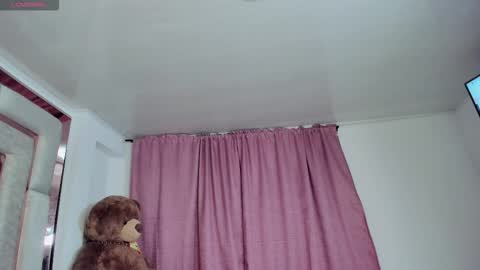 Nicole. online show from 10.30.25