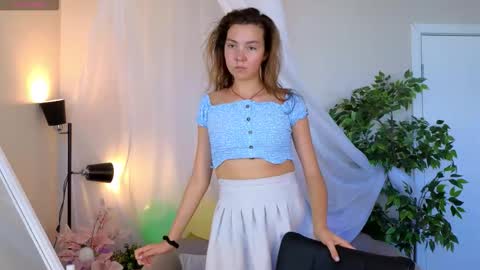 Kim online show from 09.10.25
