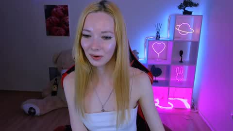 kim_boyd online show from 01.24.25