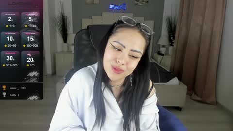 Kim online show from 01.11.25