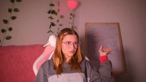 ISABELLA 3 online show from 11.20.25