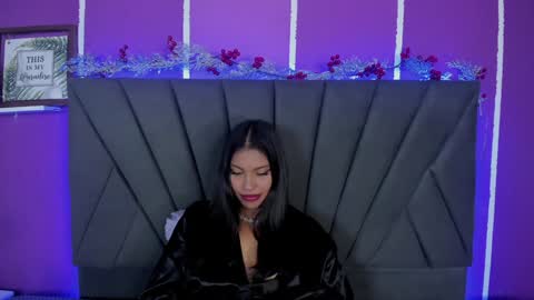 kim  online show from 12.29.24