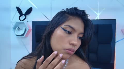 kim  online show from 12.30.24