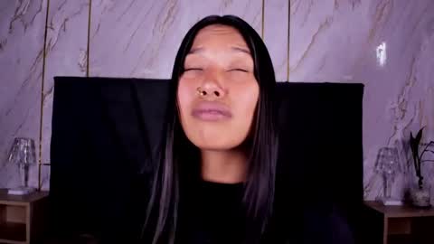 kim  online show from 09.11.25