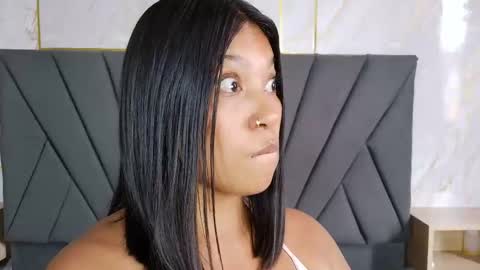 kim  online show from 11.02.25