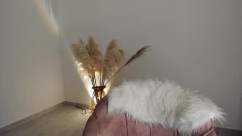 Kim Murphy online show from 10.21.25