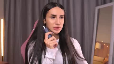 Kim Oberlin online show from 11.04.25