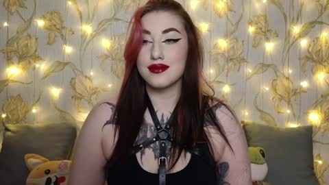 Snapshot of kim_possible1 chatting on 12.19.24 Hi Im Kimberly but u can call me Kim. Turn on ur sound i love to talk and moan online show from 12.19.24