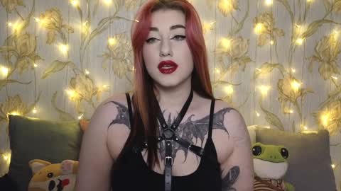 Snapshot of kim_possible1 chatting on 12.20.24 Hi Im Kimberly but u can call me Kim. Turn on ur sound i love to talk and moan online show from 12.20.24