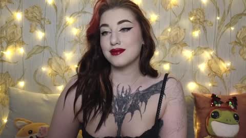 Snapshot of kim_possible1 chatting on 12.25.24 Hi Im Kimberly but u can call me Kim. Turn on ur sound i love to talk and moan online show from 12.25.24